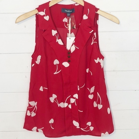 ModCloth Unrivaled Enjoyment Sleeveless Top Cherry Heart - Picture 3 of 6